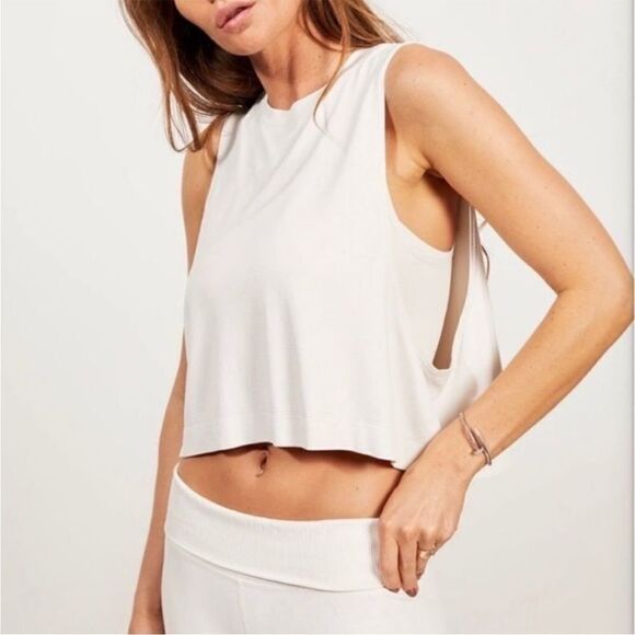 Avocado Go-To Athletic Muscle Tank - Picture 1 of 5